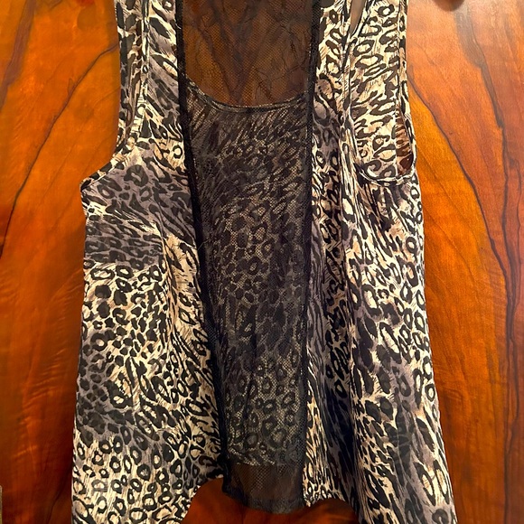 Millou Top - Picture 2 of 3